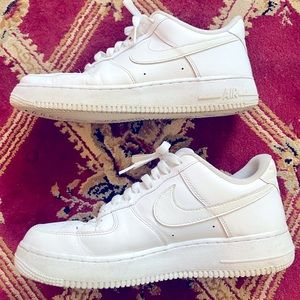 Mens All White Classic Nike Air Force 1s